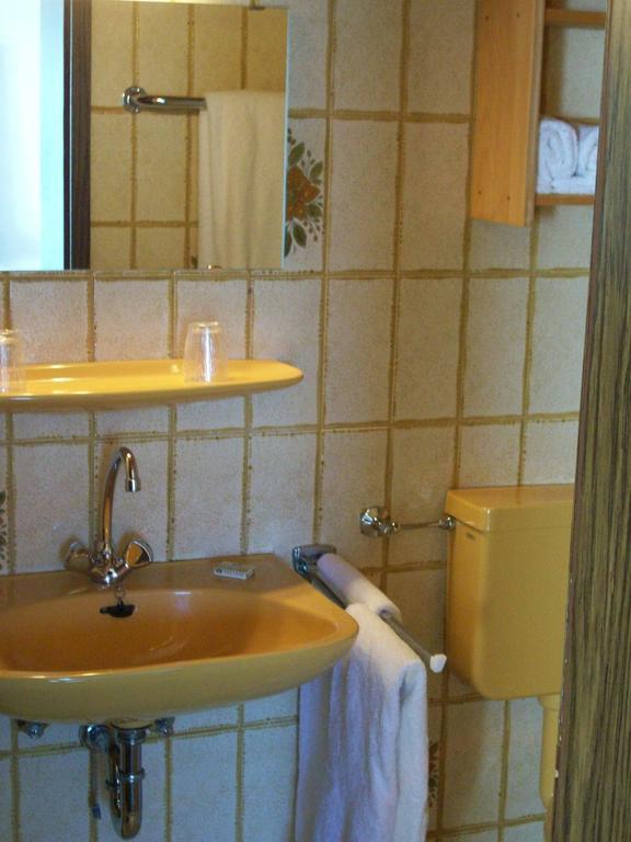 Zum Fliegenden Hollander Guest House Zwiesel Bilik gambar